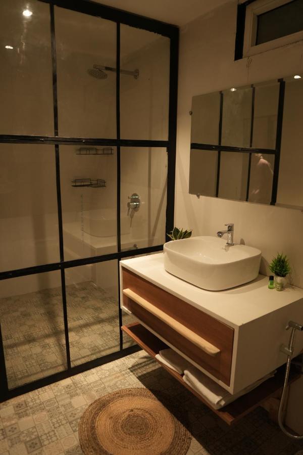 The Alchemist House Hotel Rishīkesh Buitenkant foto