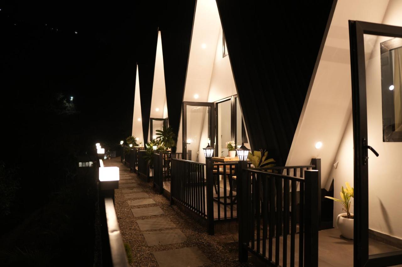 The Alchemist House Hotel Rishīkesh Buitenkant foto